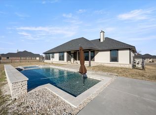 2020 Pebblegate Dr, Weatherford, TX 76085