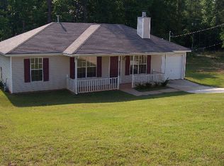 14 Ray Way, Grantville, GA 30220