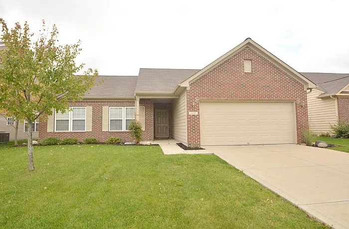 9687 Stonewall Ln photo 1