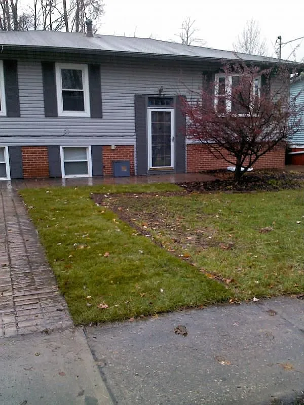 1475 Montegor Dr photo 1