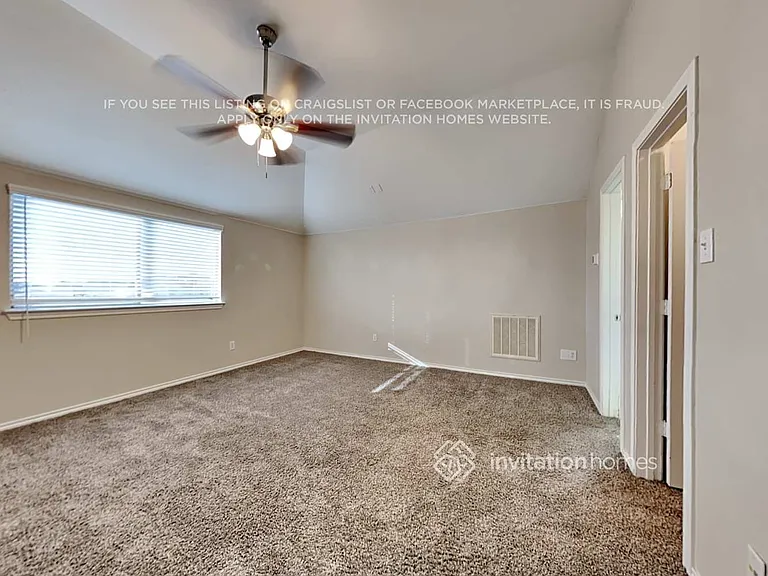 10645 Devinstone Dr — Photo 16