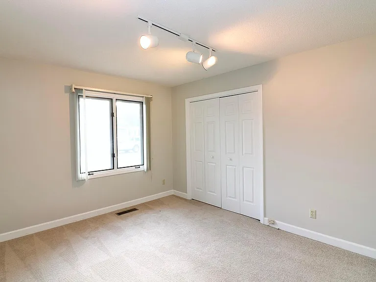 679 Cedar Point — Photo 24