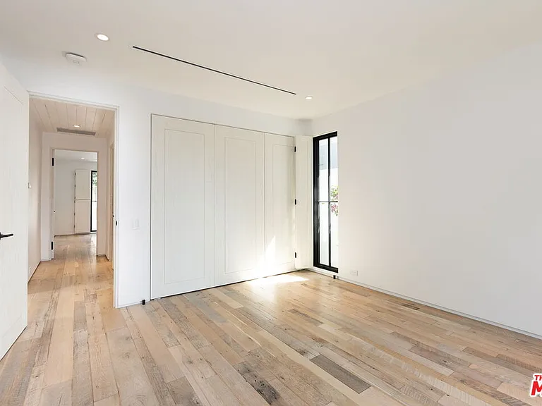 1342 Preston Way — Photo 24
