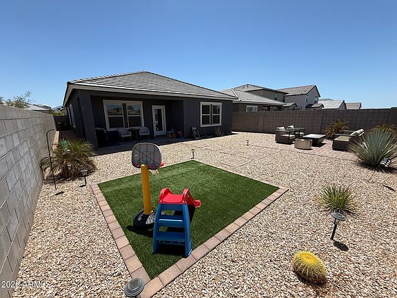 3rd image of 6326 W Latona Road