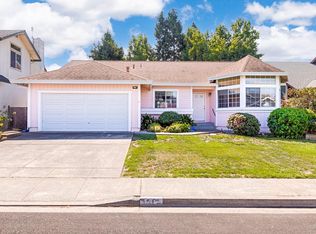 1517 Mallory Pl, Rohnert Park, CA 94928