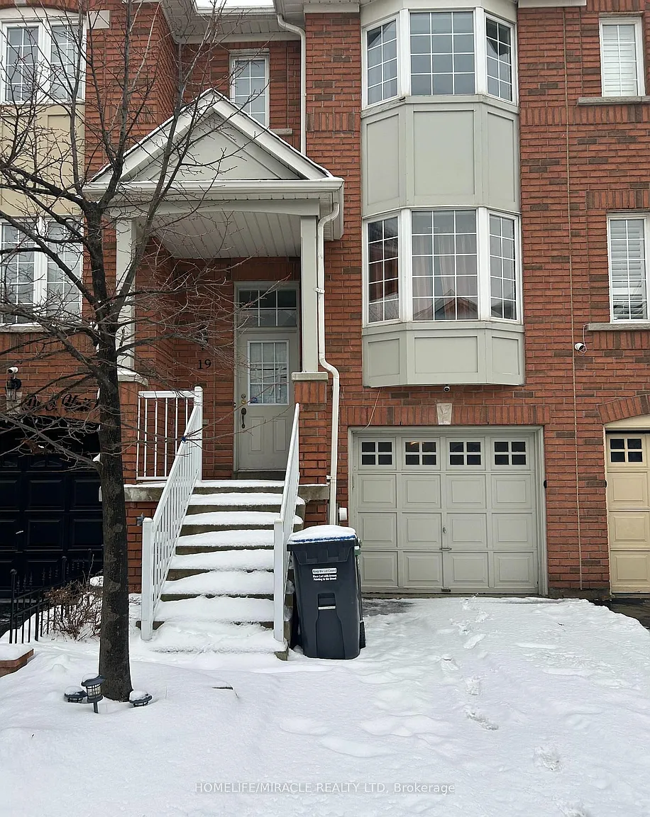 250 Richvale Dr S #19 photo 1