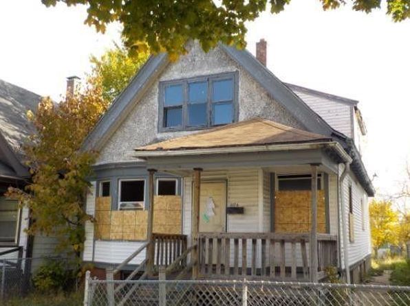 3176 N 14th St Milwaukee Wi 53206 Zillow