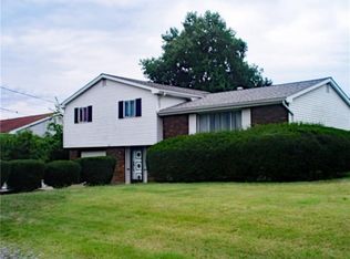 707 Elm St, Rochester, PA 15074