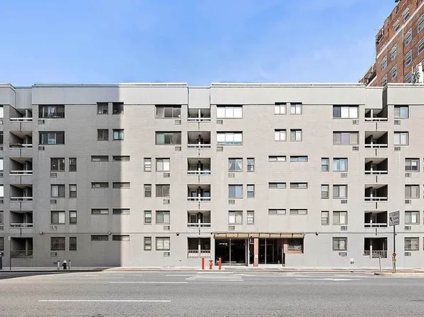 85 8th Avenue image 7 of 8