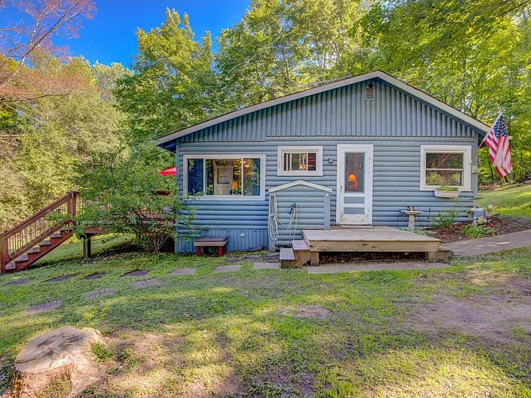Sideview of Cabin, kitchen door.