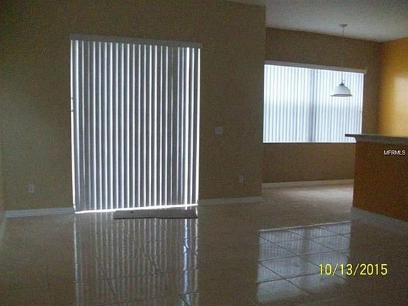 4th image of 444 Bay Leaf Dr
