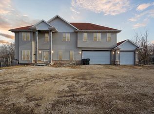 2320 N Dani Dr, Janesville, WI 53548