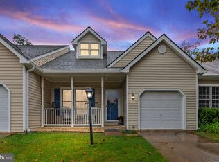525 Wordsworth Cir, Purcellville, VA 20132