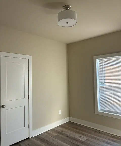 1180 Riverside Ter — Photo 17