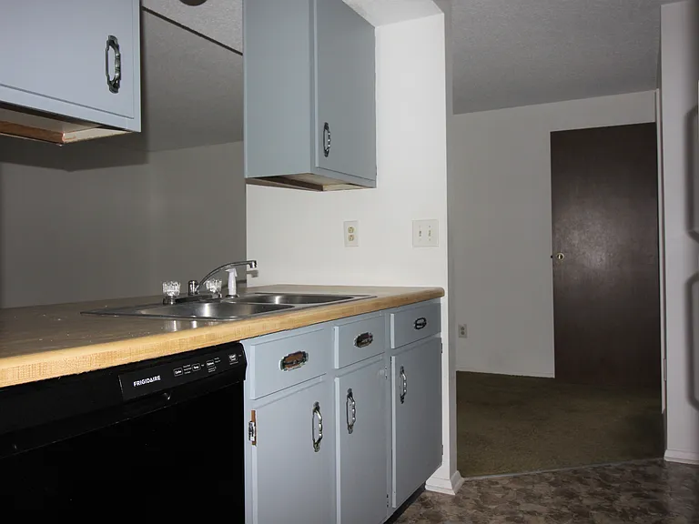 8200 Mahogany Dr — Photo 13
