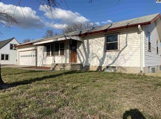 551 S Oak St, McPherson, KS 67460