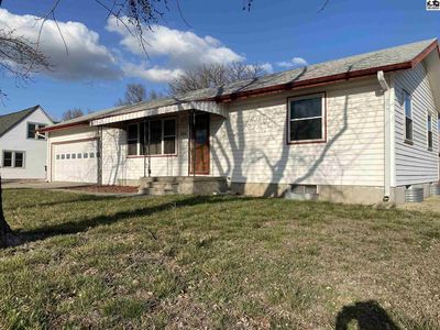 551 S Oak St, McPherson, KS, 67460