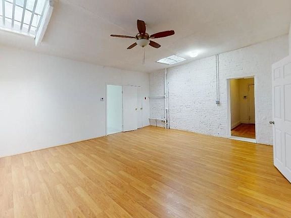 2nd image of 505 W 23rd St APT 3