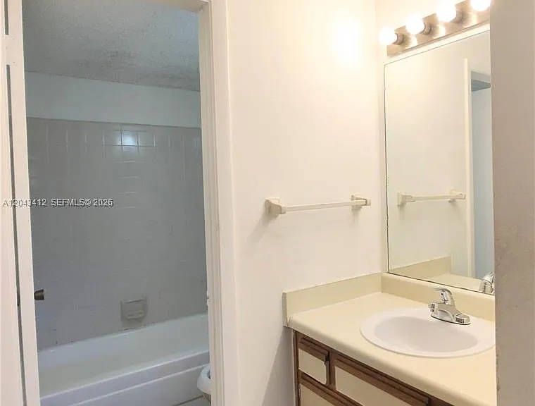 4241 W McNab Rd #27 — Photo 8
