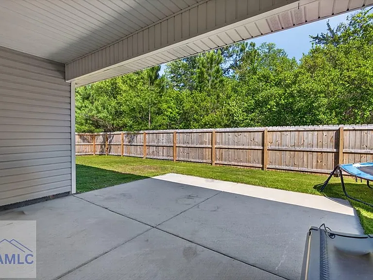 182 Grandview Dr — Photo 33