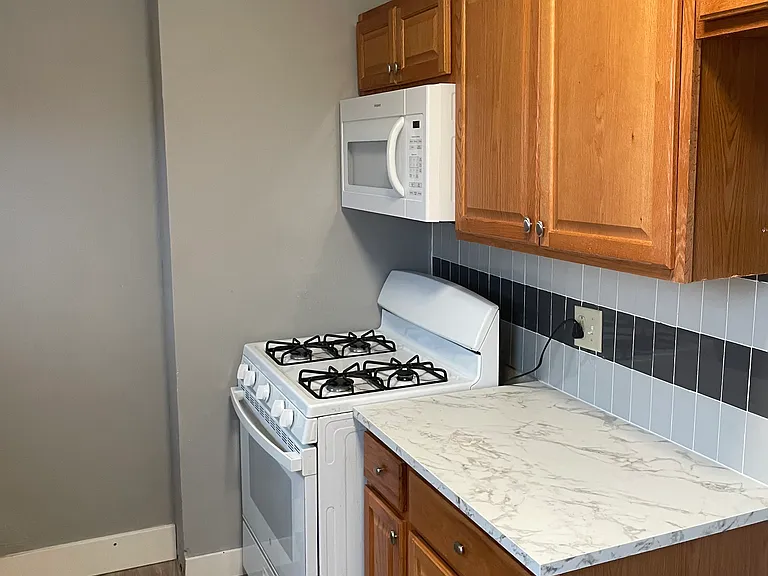 3279 W Liberty Ave #2 — Photo 14