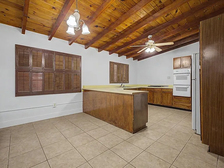 6222 E Eli St — Photo 11