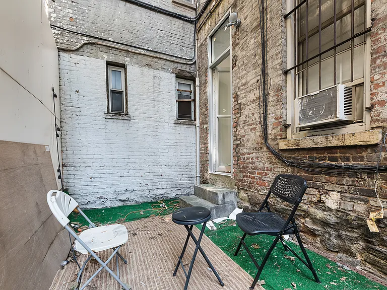 220 Sullivan St #1B — Photo 9