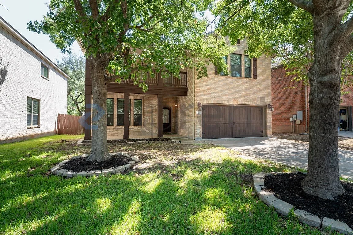 4 bed, 2.5 bath, 3026 sqft, $2,850 — Photo 1