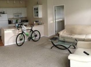 7743 Metropolitan Dr, Columbus, OH 43235