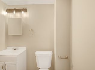 12 Franklin Ave #2, Westfield, MA 01085