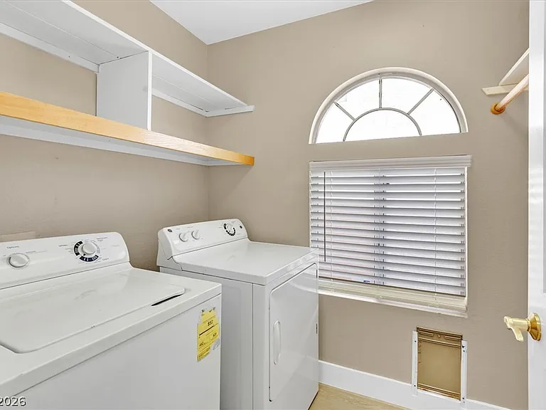 2704 Timber Crossing Ct — Photo 26