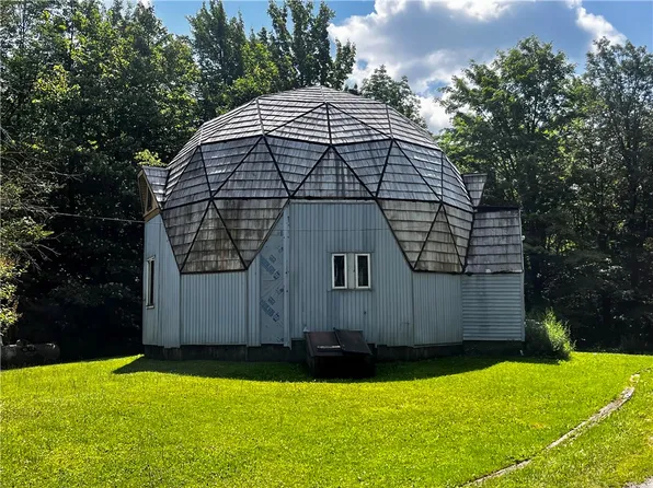 13 Robin Ln #17, Warsaw, NY 14569