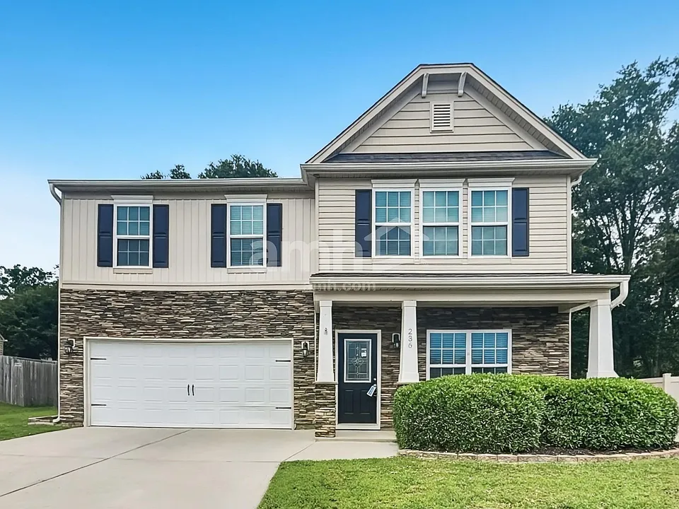 236 Addlestone Cir