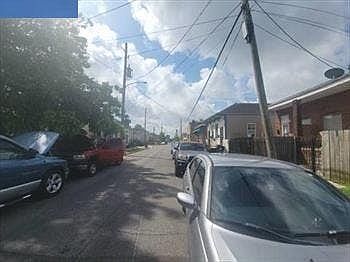 5th image of 2122 2nd St