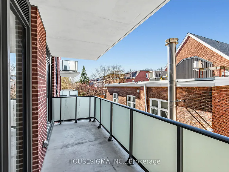 430 Roncesvalles Ave #215 — Photo 19