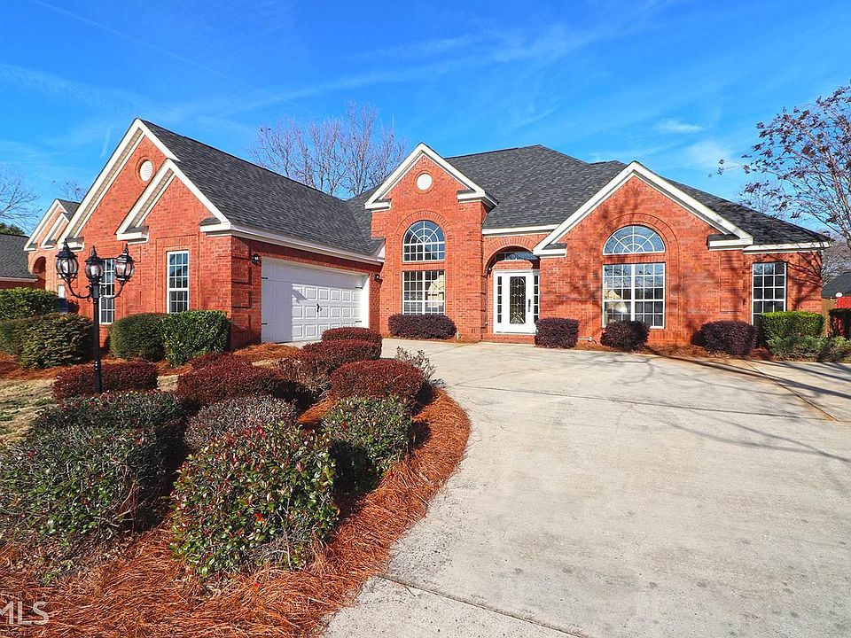 1st image of 114 Saint Marlo Dr