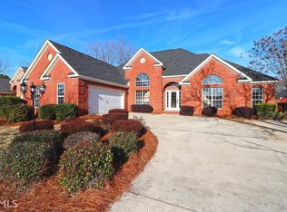 114 Saint Marlo Dr, Centerville, GA 31028