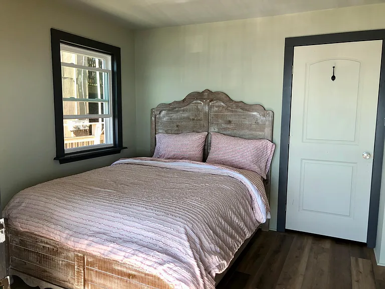 2375 Lower Lake Rd — Photo 8