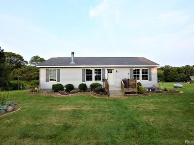 1800 N Cedar Rd, Fowlerville, MI, 48836