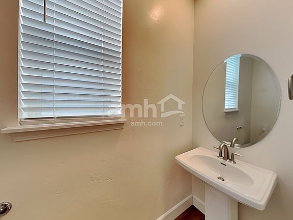 5th image of 2360 E Wild Horse Way