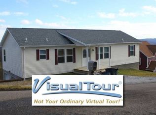 1014 Dutch Hill Rd, Martins Ferry, OH 43935