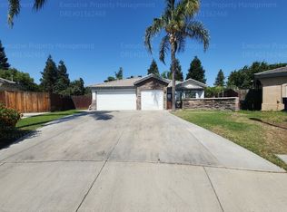 9700 Bossa Nova Ct, Bakersfield, CA 93312