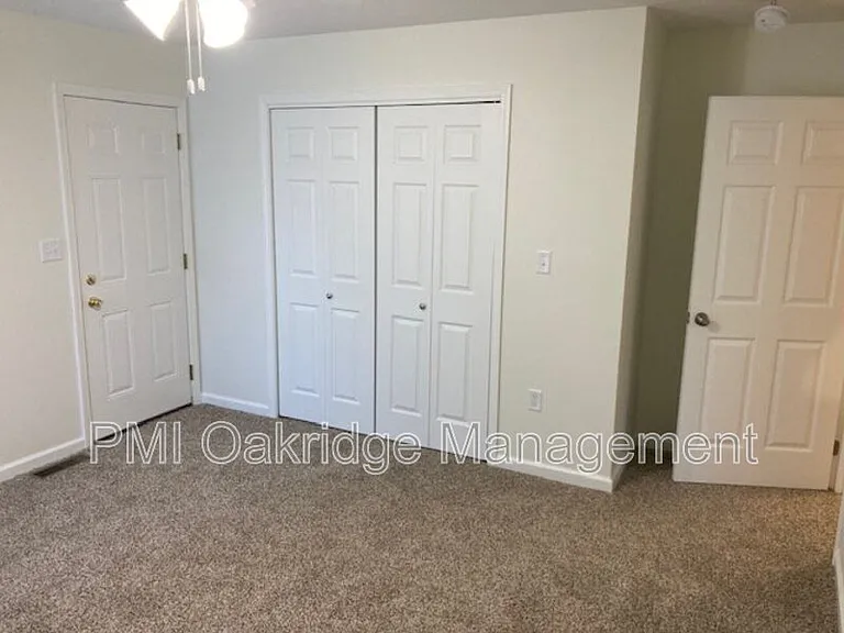 751 Campbell Rd — Photo 6