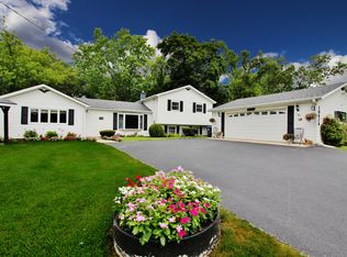 10626 W Eastwood Rd, Beach Park, IL