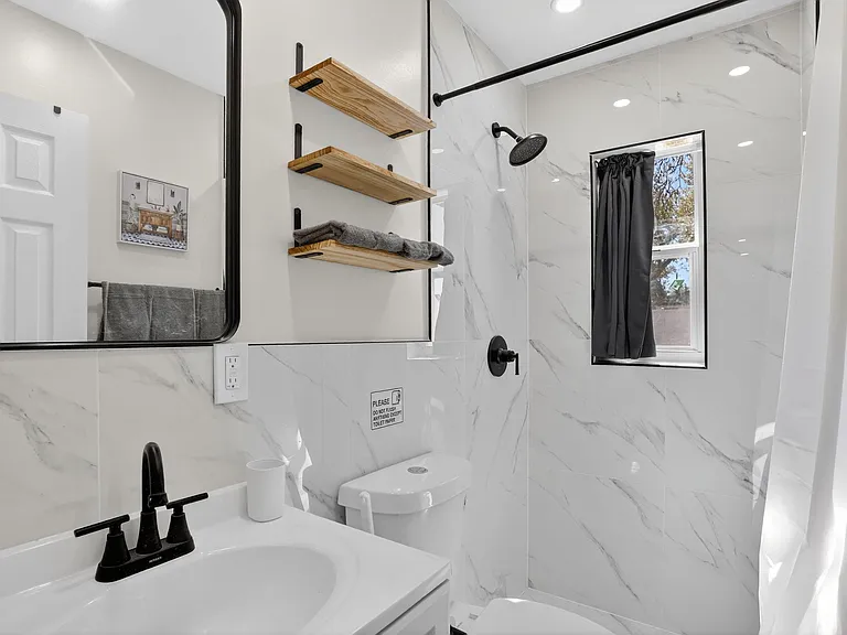 Common Bathroom