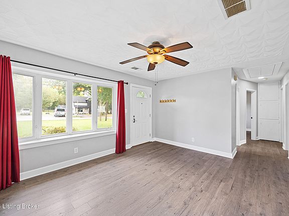 5th image of 5402 Southview Dr