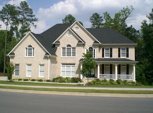 100 Oxford Creek Rd, Cary, NC 27519