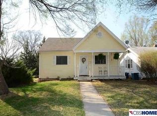 6015 Seward St, Omaha, NE 68104