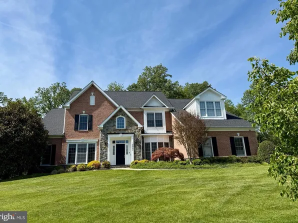 16907 Harbour Town Dr, Silver Spring, MD 20861