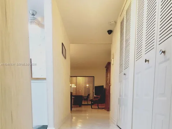 10300 NW 30th Ct APT 302, Fort Lauderdale, FL 33322